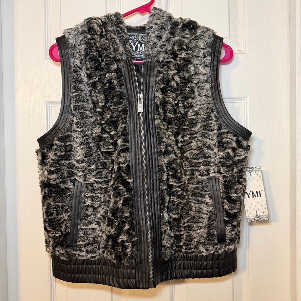 YMI Wild Cat Faux Fur Vest in Black and White
